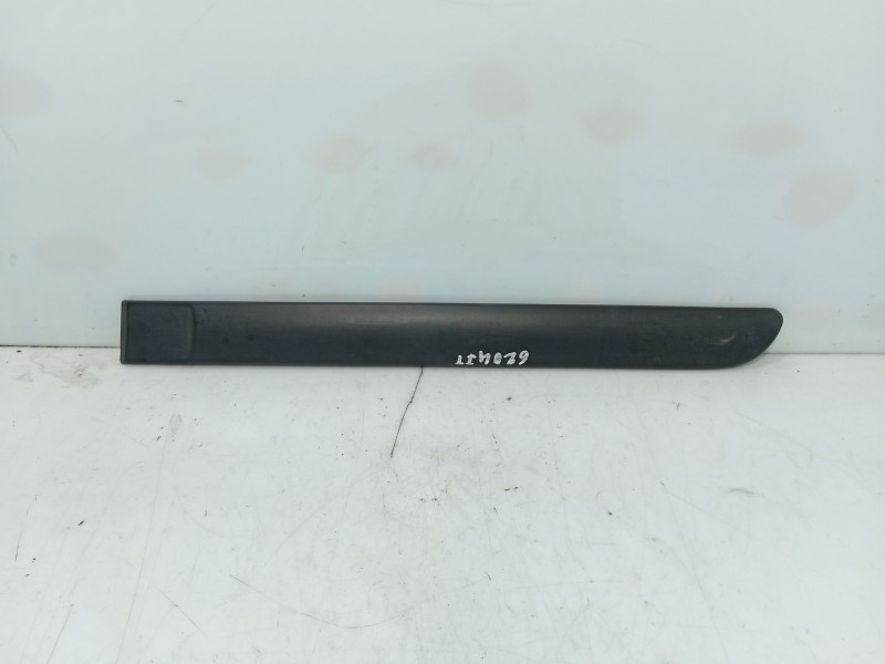 Recambio de moldura para citroën c3 i (fc_, fn_) 1.1 i referencia OEM IAM   