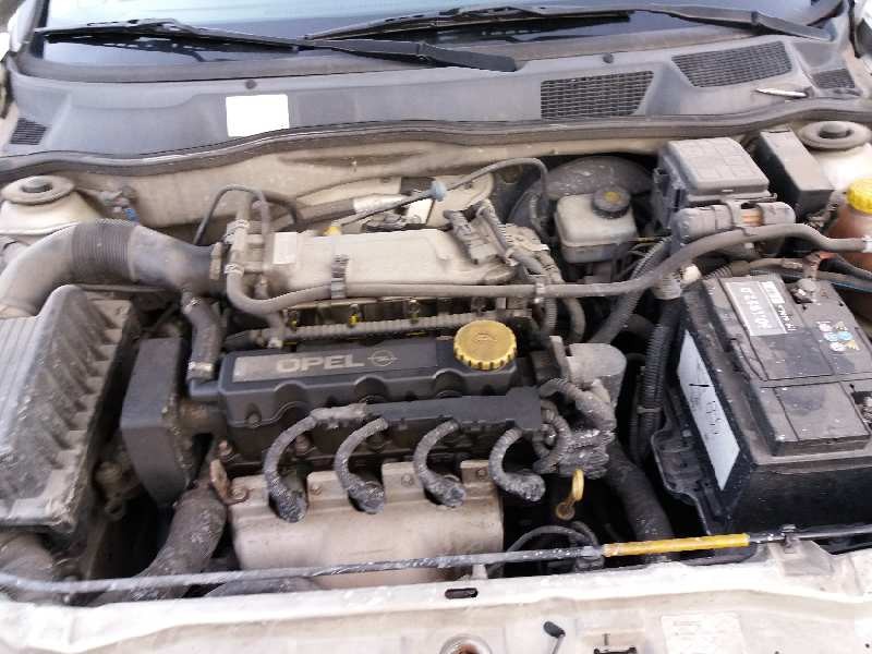 opel astra g berlina del año 1950