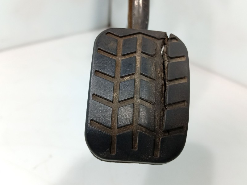 Recambio de pedal freno para kia carnival ii (gq) 2.9 crdi referencia OEM IAM   