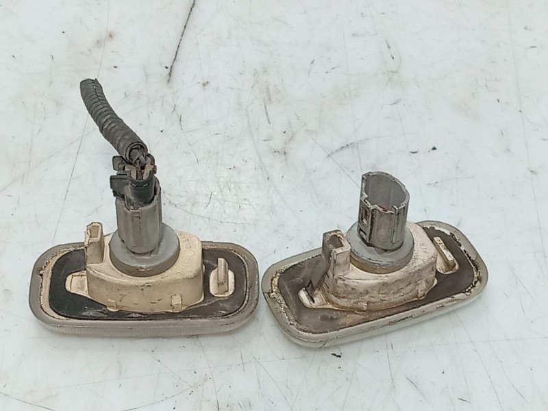 Recambio de piloto delantero izquierdo para kia carnival ii (gq) 2.9 crdi referencia OEM IAM   