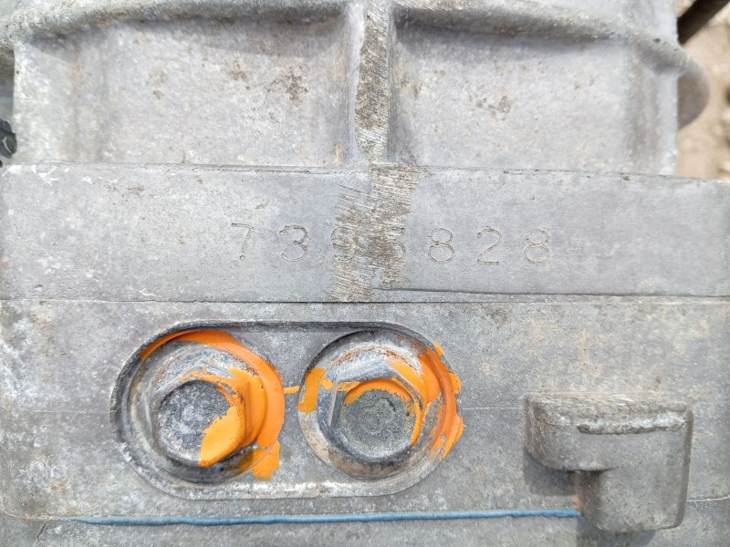 Recambio de caja cambios para kia sorento i (jc) 2.5 crdi referencia OEM IAM 4300049700  