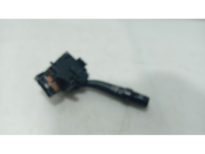 Recambio de mando limpia para toyota avensis sedán (_t25_) 2.0 d-4d (cdt250_) referencia OEM IAM   