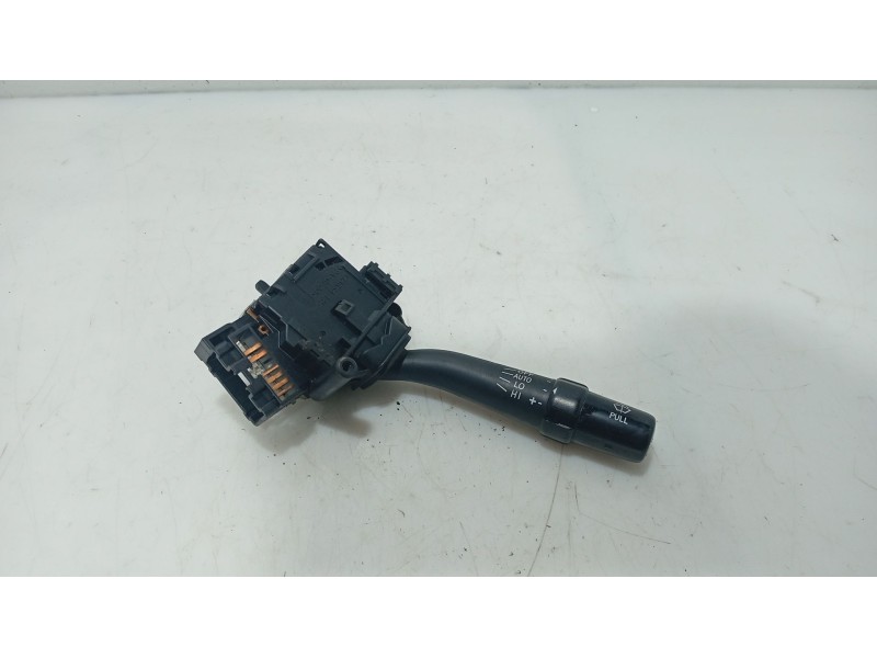 Recambio de mando limpia para toyota avensis sedán (_t25_) 2.0 d-4d (cdt250_) referencia OEM IAM   