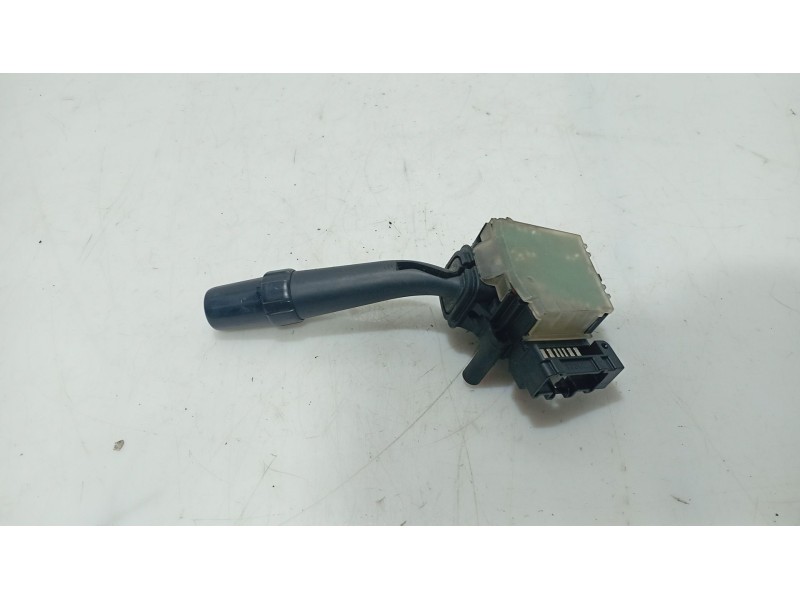 Recambio de mando limpia para toyota avensis sedán (_t25_) 2.0 d-4d (cdt250_) referencia OEM IAM   