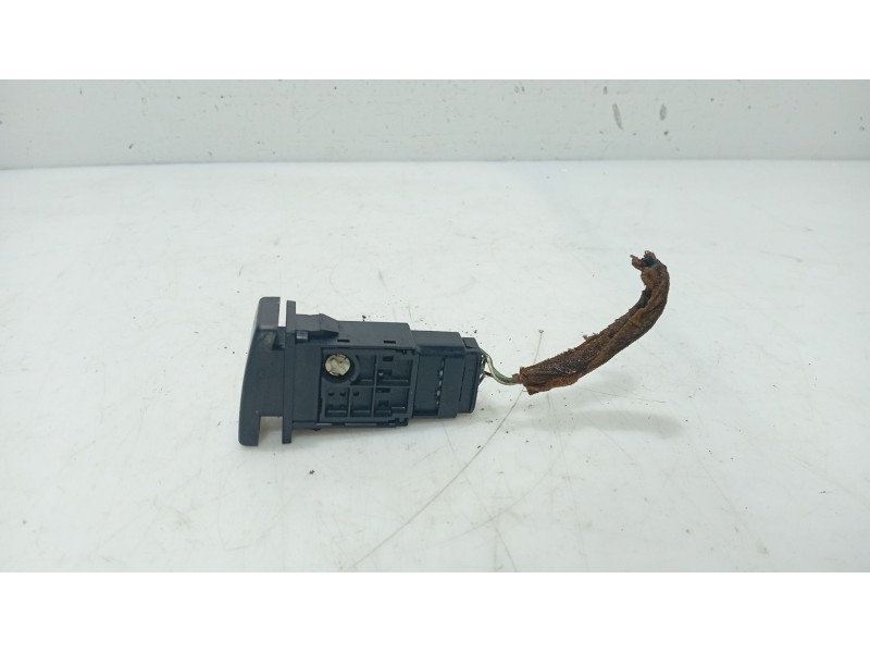 Recambio de warning para toyota avensis sedán (_t25_) 2.0 d-4d (cdt250_) referencia OEM IAM   