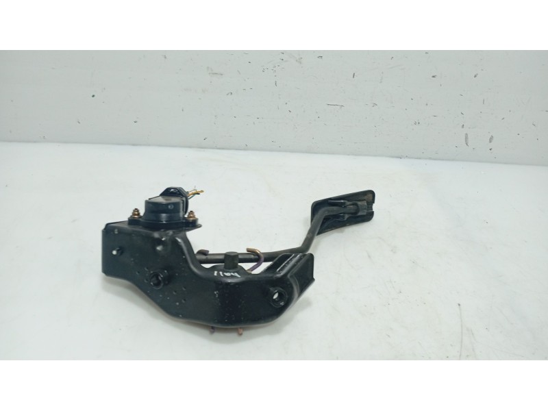 Recambio de potenciometro pedal para toyota avensis sedán (_t25_) 2.0 d-4d (cdt250_) referencia OEM IAM   