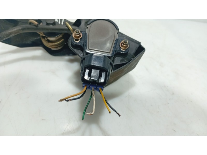 Recambio de potenciometro pedal para toyota avensis sedán (_t25_) 2.0 d-4d (cdt250_) referencia OEM IAM   