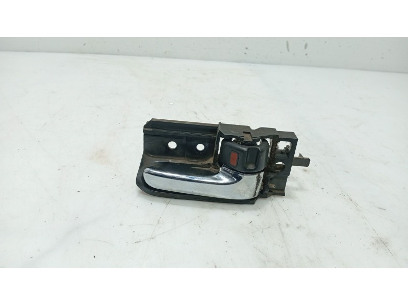 Recambio de maneta interior trasera derecha para toyota avensis sedán (_t25_) 2.0 d-4d (cdt250_) referencia OEM IAM 6920505040B0