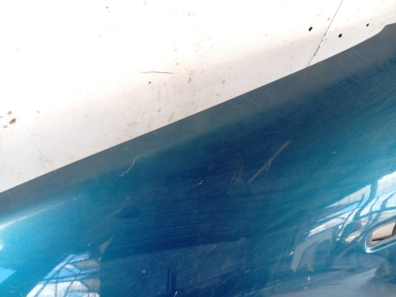 Recambio de aleta delantera izquierda para nissan primera hatchback (p11) 1.6 16v referencia OEM IAM 63101AV630  