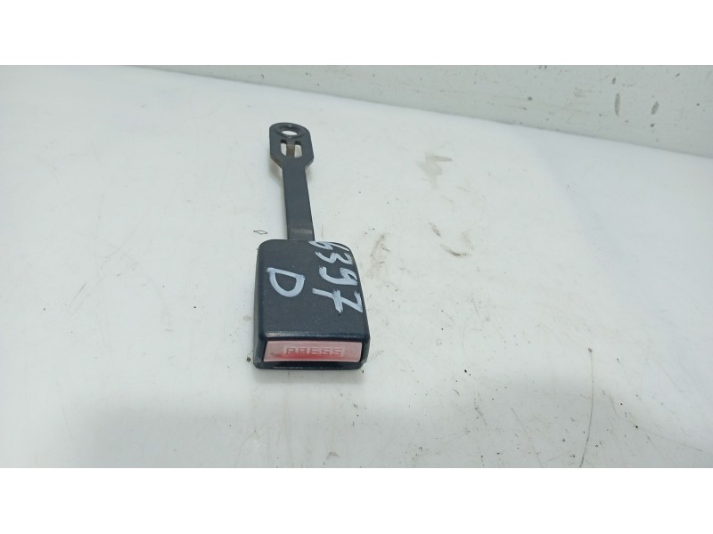 Recambio de anclaje cinturon delantero derecho para peugeot 307 (3a/c) 1.6 16v referencia OEM IAM   