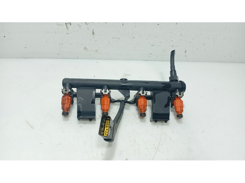 Recambio de rampa inyectora para peugeot 307 (3a/c) 1.6 16v referencia OEM IAM 198543  