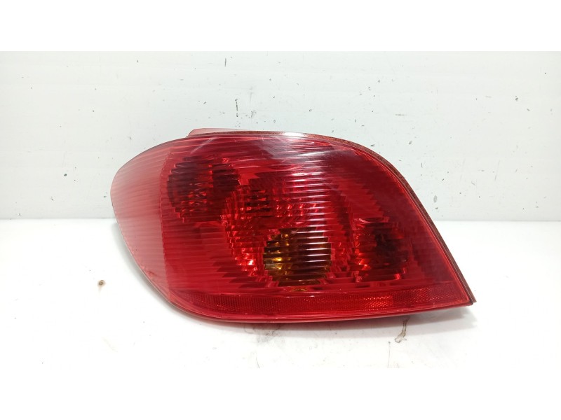 Recambio de piloto trasero izquierdo para peugeot 307 (3a/c) 1.6 16v referencia OEM IAM 6350P3  