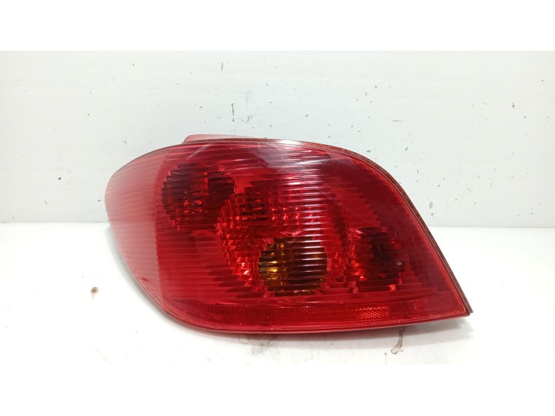 Recambio de piloto trasero izquierdo para peugeot 307 (3a/c) 1.6 16v referencia OEM IAM 6350P3  