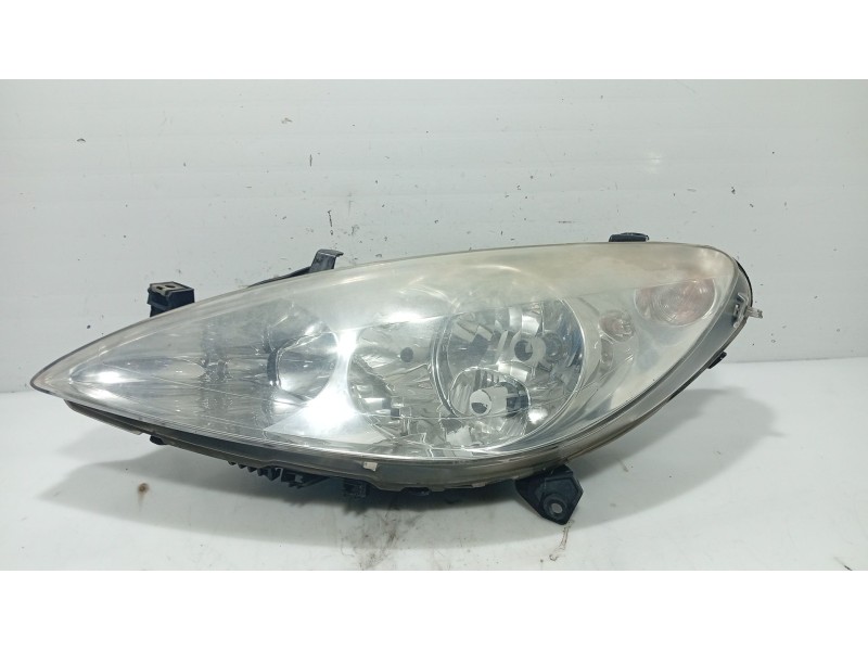 Recambio de faro izquierdo para peugeot 307 (3a/c) 1.6 16v referencia OEM IAM 6204Z3  