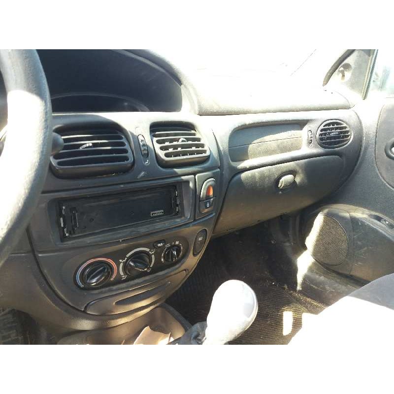 renault megane i fase 2 classic (la..) 1.9 dti diesel   |   0.97 - ... | 1997 | 80 cv / 59 kw del año 1997