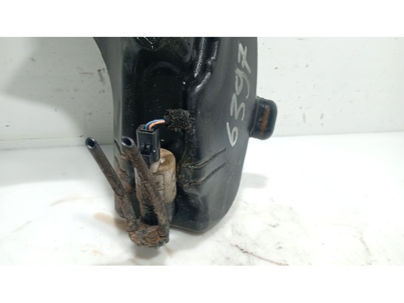 Recambio de deposito limpia para peugeot 307 (3a/c) 1.6 16v referencia OEM IAM 6431C1  