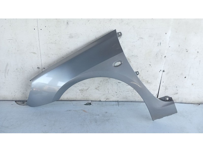 Recambio de aleta delantera izquierda para peugeot 307 (3a/c) 1.6 16v referencia OEM IAM 7840K8  