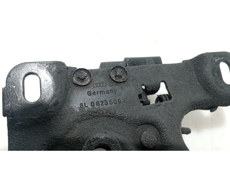 Recambio de cerradura capot para audi a6 c5 (4b2, 4b4) 2.5 tdi referencia OEM IAM 8L0823509E  