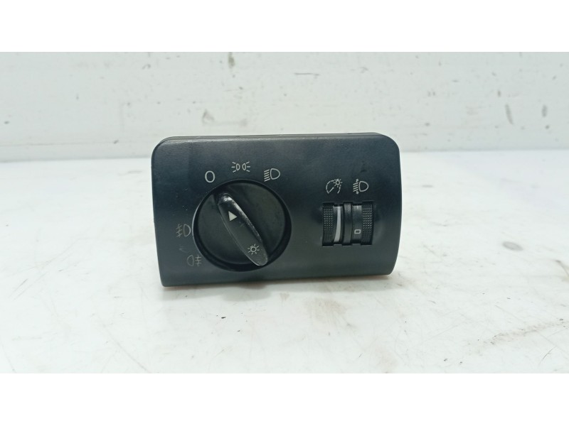 Recambio de mando luces para audi a6 c5 (4b2, 4b4) 2.5 tdi referencia OEM IAM   