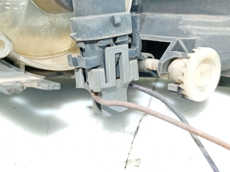 Recambio de piloto delantero derecho para ford mondeo iv (ba7) 2.0 tdci referencia OEM IAM   