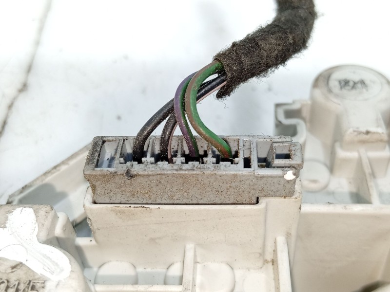 Recambio de portalamparas para ford mondeo iv (ba7) 2.0 tdci referencia OEM IAM   