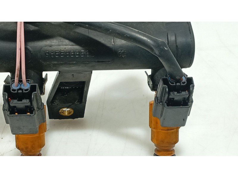 Recambio de rampa inyectora para peugeot 207/207+ (wa_, wc_) 1.4 referencia OEM IAM 198542  