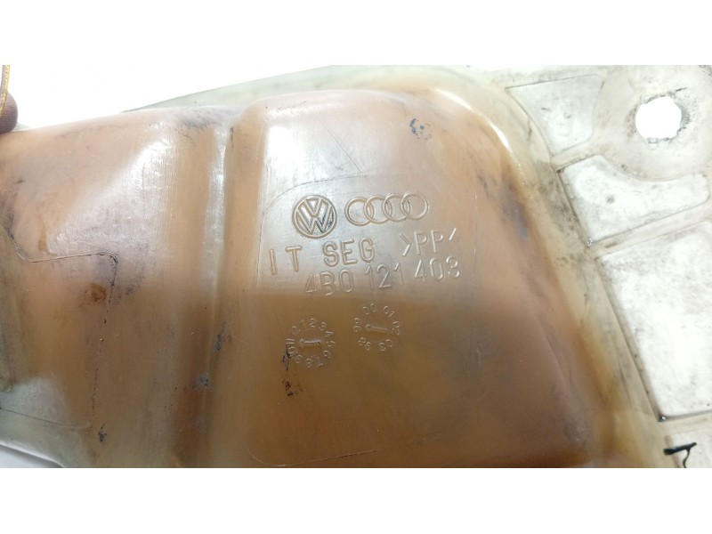 Recambio de deposito expansion para audi a6 c5 (4b2, 4b4) 2.5 tdi referencia OEM IAM 8D0121403L  