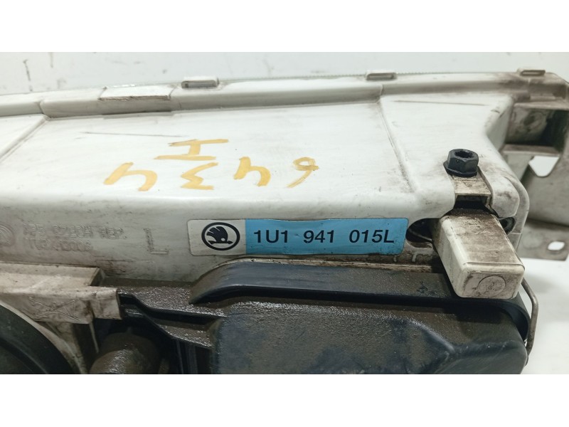 Recambio de faro izquierdo para skoda octavia i (1u2) 1.9 tdi referencia OEM IAM 1U1941017A  