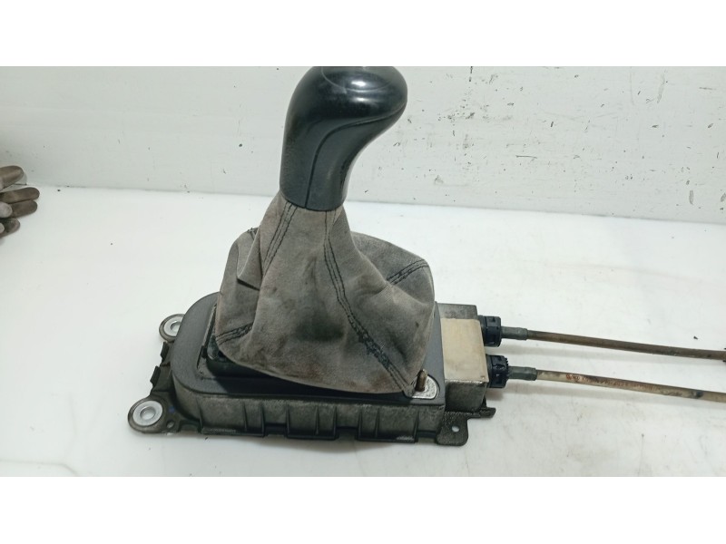 Recambio de palanca cambio para skoda octavia i (1u2) 1.9 tdi referencia OEM IAM 1J0711112B  
