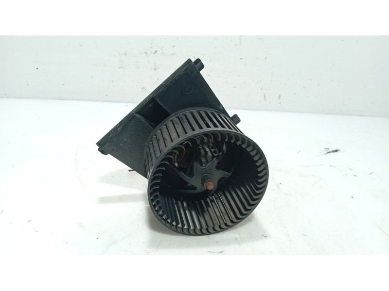 Recambio de ventilador calefaccion para skoda octavia i (1u2) 1.9 tdi referencia OEM IAM 1J1819021C  