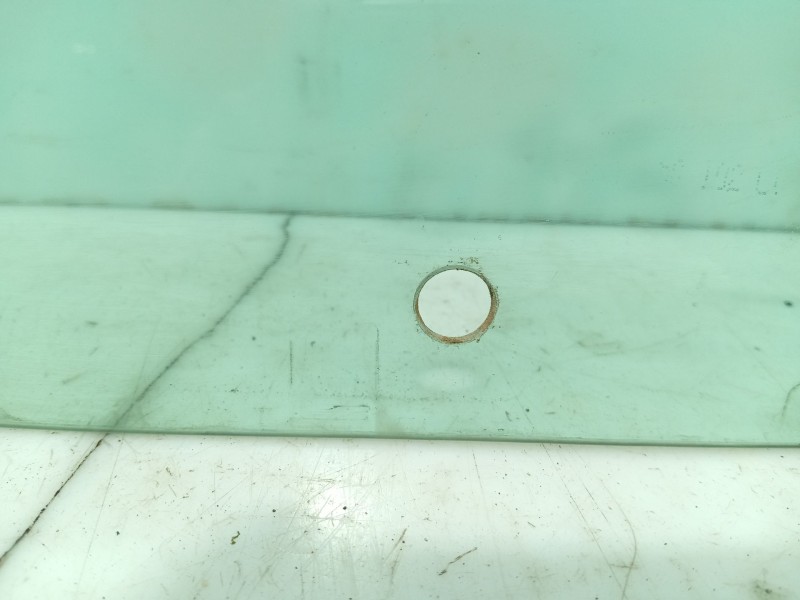 Recambio de luna trasera derecha para ford fusion (ju_) 1.4 referencia OEM IAM 1214358  