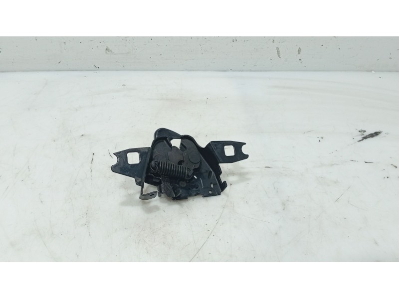 Recambio de cerradura capot para skoda octavia i (1u2) 1.9 tdi referencia OEM IAM 1U0823509G  