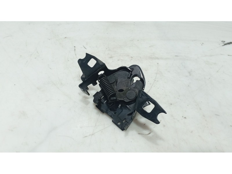Recambio de cerradura capot para skoda octavia i (1u2) 1.9 tdi referencia OEM IAM 1U0823509G  
