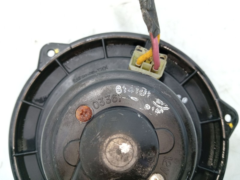 Recambio de ventilador calefaccion para ssangyong rodius i 2.7 xdi referencia OEM IAM 6813021000  