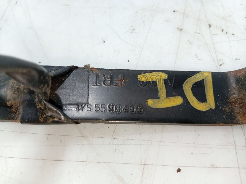 Recambio de anclaje cinturon delantero izquierdo para ssangyong rodius i 2.7 xdi referencia OEM IAM   