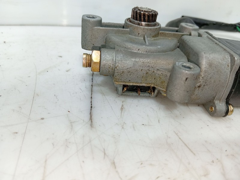 Recambio de motor techo electrico para ssangyong rodius i 2.7 xdi referencia OEM IAM   