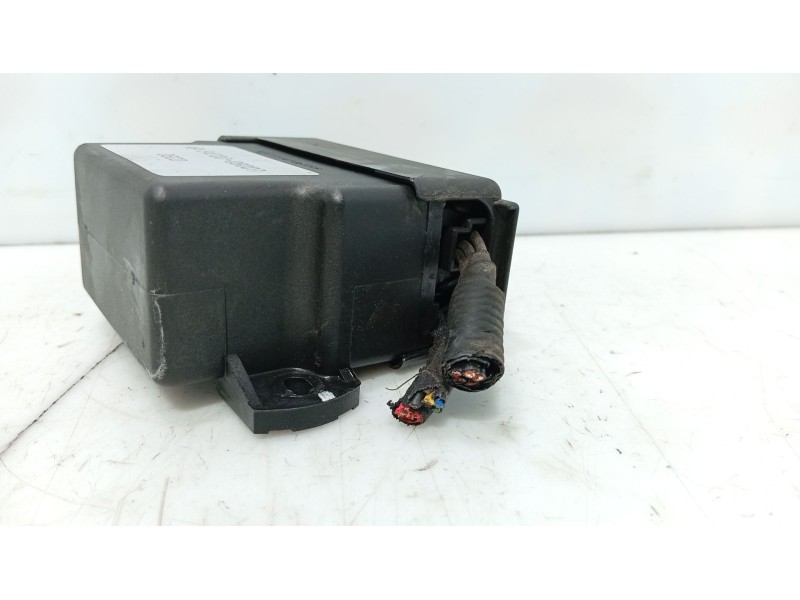 Recambio de modulo electronico para ssangyong rodius i 2.7 xdi referencia OEM IAM   