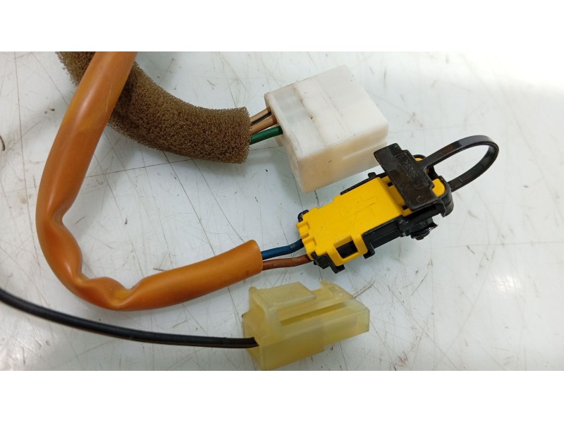 Recambio de anillo airbag para ssangyong rodius i 2.7 xdi referencia OEM IAM   