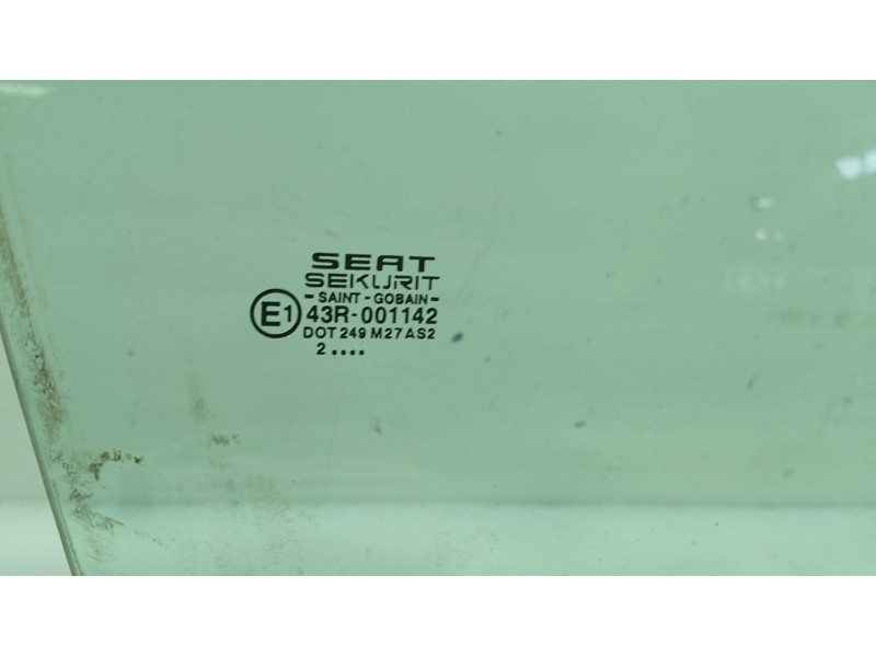 Recambio de luna delantera derecha para seat ibiza iii (6l1) 2.0 referencia OEM IAM 6L3845202  