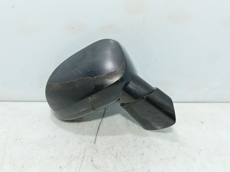 Recambio de retrovisor derecho para ssangyong rodius i 2.7 xdi referencia OEM IAM   