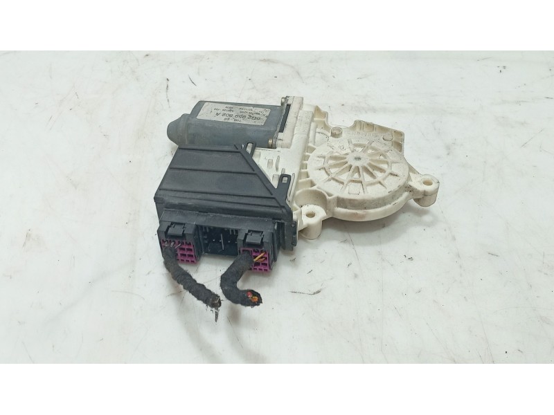Recambio de motor elevalunas delantero izquierdo para seat ibiza iii (6l1) 2.0 referencia OEM IAM   