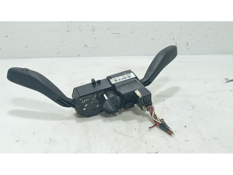 Recambio de mando volante para seat ibiza iii (6l1) 2.0 referencia OEM IAM   