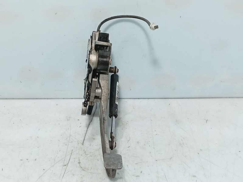 Recambio de palanca freno de mano para ssangyong rodius i 2.7 xdi referencia OEM IAM   