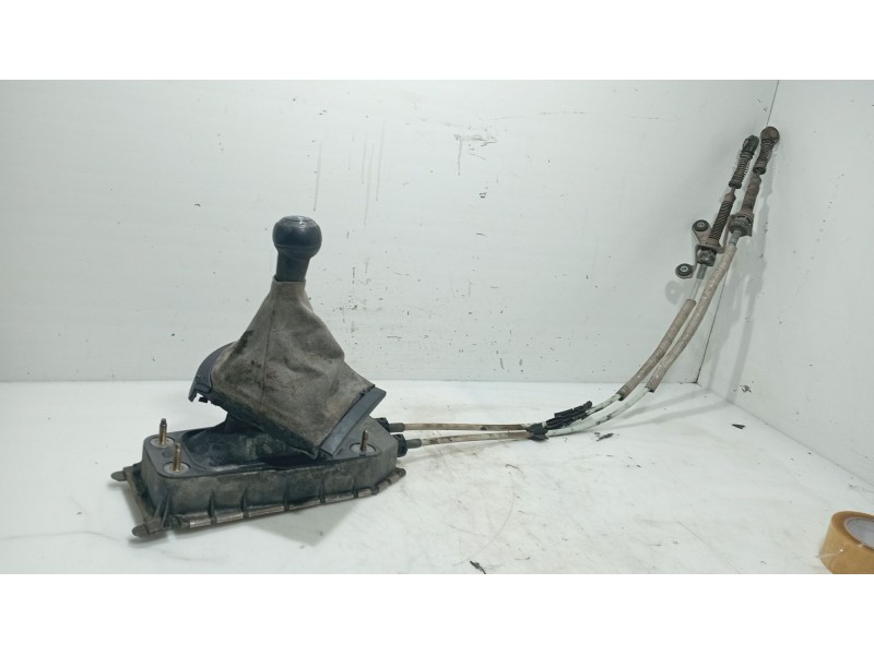 Recambio de palanca cambio para seat ibiza iii (6l1) 2.0 referencia OEM IAM 1J0711112E  