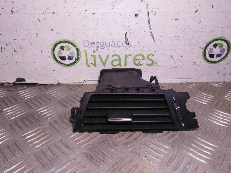 Recambio de rejilla aireadora para  referencia OEM IAM 64229151166-01  