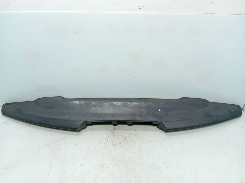 Recambio de aleron trasero para ssangyong rodius i 2.7 xdi referencia OEM IAM   