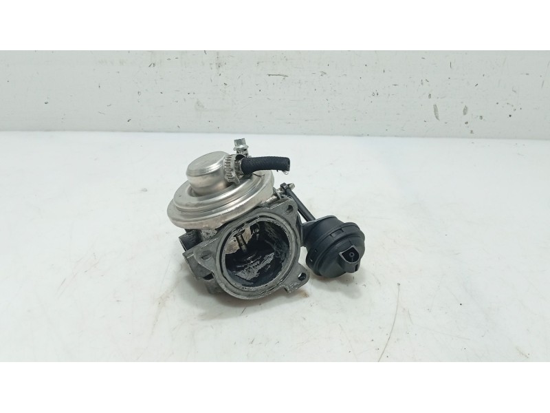 Recambio de valvula egr para skoda octavia i (1u2) 1.9 tdi referencia OEM IAM   