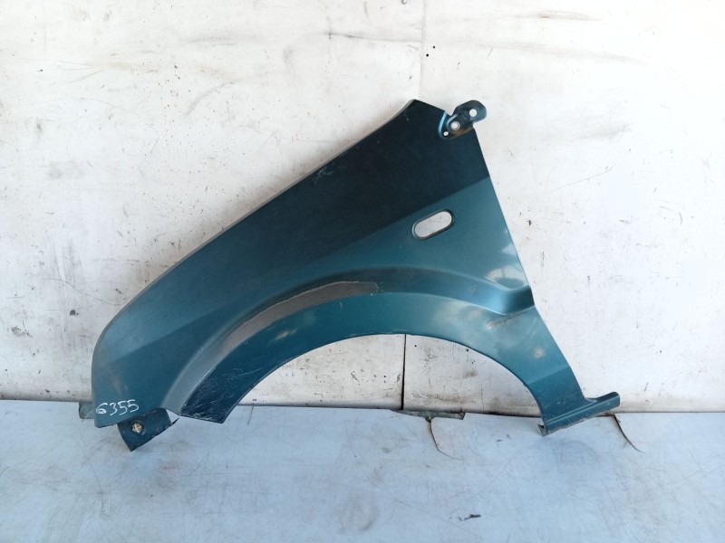 Recambio de aleta delantera izquierda para ford fusion (ju_) 1.4 referencia OEM IAM 1420115  