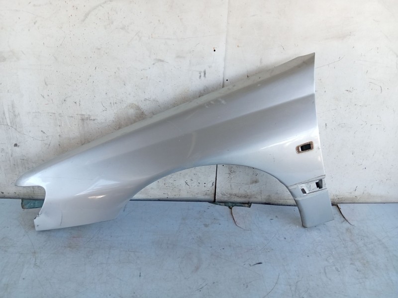 Recambio de aleta delantera izquierda para peugeot 406 (8b) 2.0 hdi 110 referencia OEM IAM   