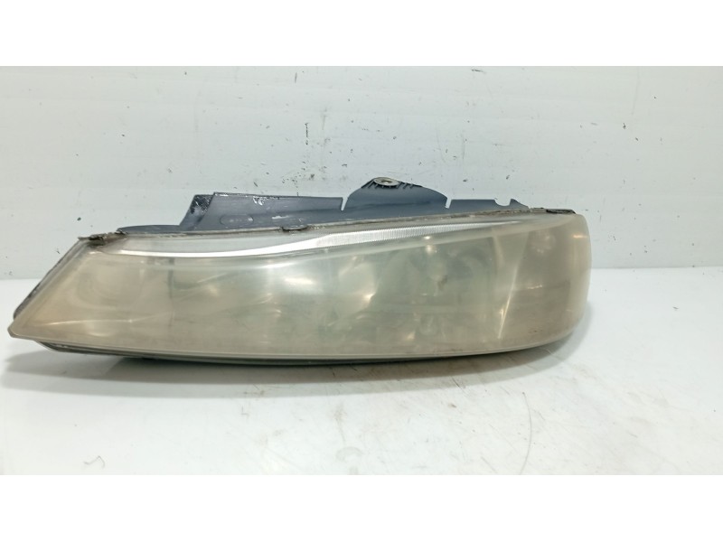 Recambio de faro izquierdo para peugeot 406 (8b) 2.0 hdi 110 referencia OEM IAM   
